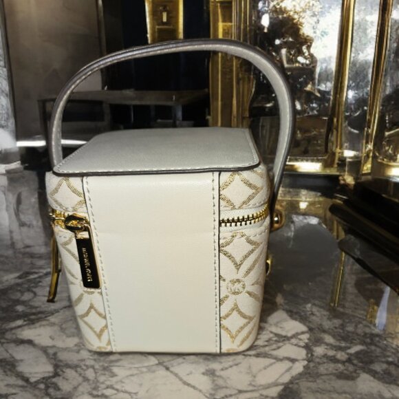 Michael Kors Mini trinket case - Picture 2 of 3